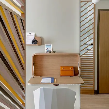Okko Paris La Defense Отель