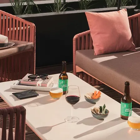 Okko Paris La Defense Отель
