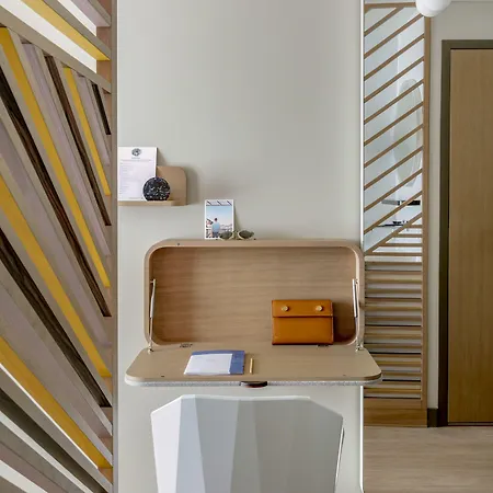 Отель Okko Paris La Defense 4*